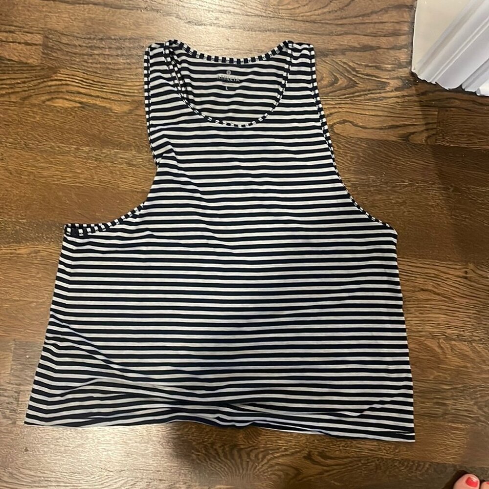 Athleta crop tank